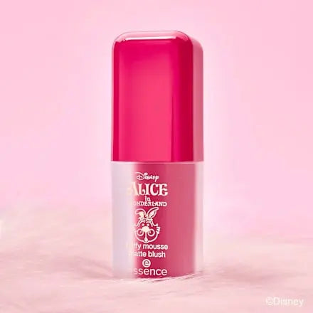 Blush Disney Alice In Wonderland Fluffy Mousse Matte 02 So Paw-Dorable, 3,7 g essence