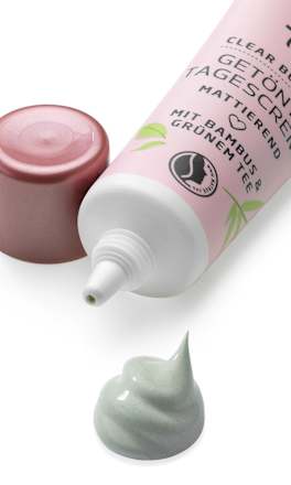 Getönte Tagespflege BB Clear Beauty, 30 ml alverde NATURKOSMETIK