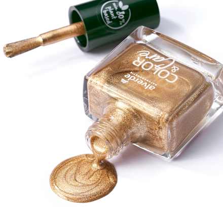 Nagellack Color & Care 190 Sparkling Gold, 10 ml alverde NATURKOSMETIK
