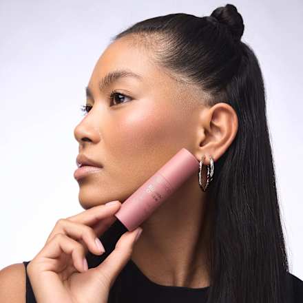 Blush Stick Blushin' Charm 050 Radiant Honey, 5,5 g