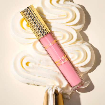 Lipgloss Pistachio Cream Delight Milky Drip C01 Velvet Delight, 4 ml