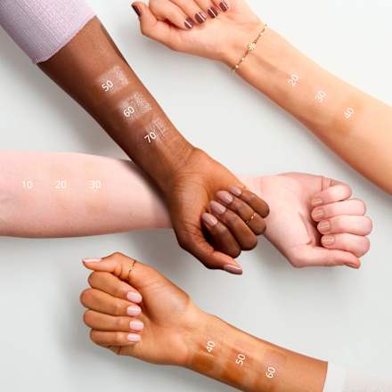 Foundation Magic Filter Glow Booster 10 Light, 14 ml essence