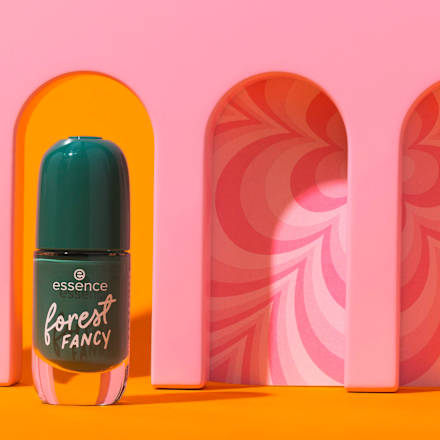 Nagellack Gel Nail Colour 77 Forest Fancy, 8 ml essence