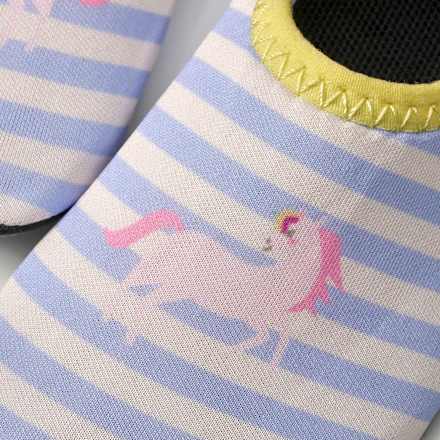 Badeschuhe mit Einhorn-Motiv, lila, Gr. 25/26, 1 St