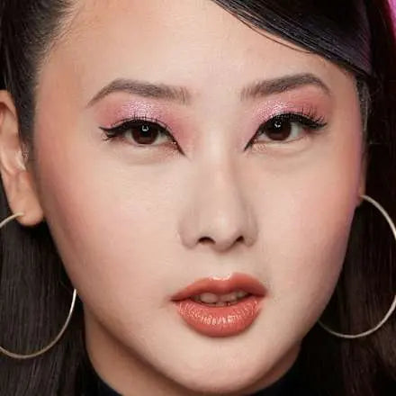 Foundation Bare With Me Blur Tint 01 Pale, 30 ml NYX PROFESSIONAL MAKEUP