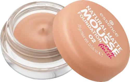 Foundation Natural Matte Mousse 02, 16 g essence