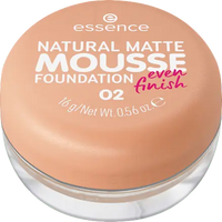 Foundation Natural Matte Mousse 02, 16 g essence