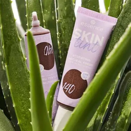 Foundation Skin Tint 140, 30 ml essence