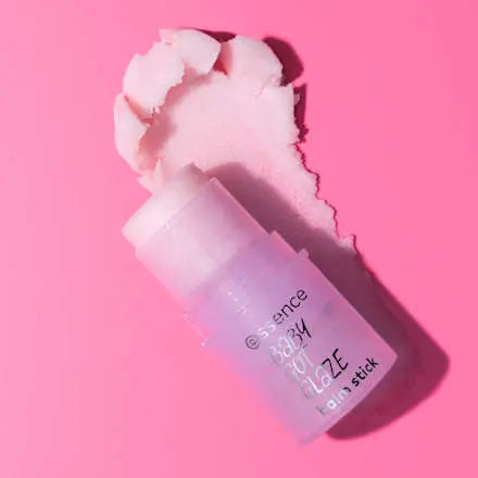 Highlighter Stick Baby Got Glaze, 4,5 g essence
