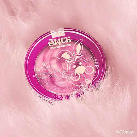 Lippen & Wangenfarbe Disney Alice In Wonderland PH-Reacting Lip & Cheek Balm 01 Team Fun, 3,6 g essence