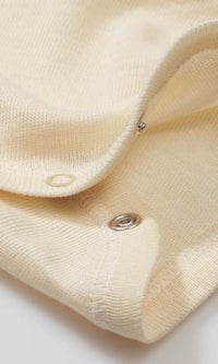 Body met lange mouwen van biologische wol en zijde, naturel, maat 62/68, 1 stuk