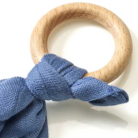 Kuscheltuch mit Holzring, 1 St