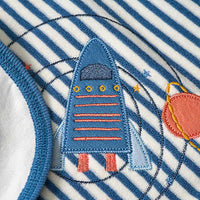 Slabbetje met raketmotief, blauw, 1 stuk