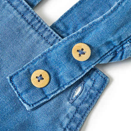 Latzhose aus Jeans-Stoff & mit Rüschen, blau, Gr. 104, 1 St ALANA