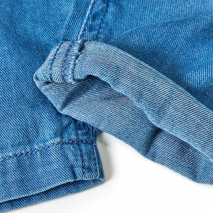 Latzhose aus Jeans-Stoff & mit Rüschen, blau, Gr. 104, 1 St ALANA