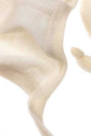 Muts van biologische wol en zijde, wit, maat 38/39, 1 stuk