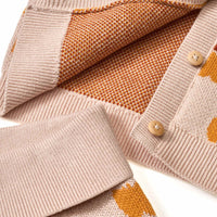 ALANA Set mit Strickjacke & Strickhose mit Mitwachsfunktion & Apfel-Muster, beige, Gr. 68, 1 St
