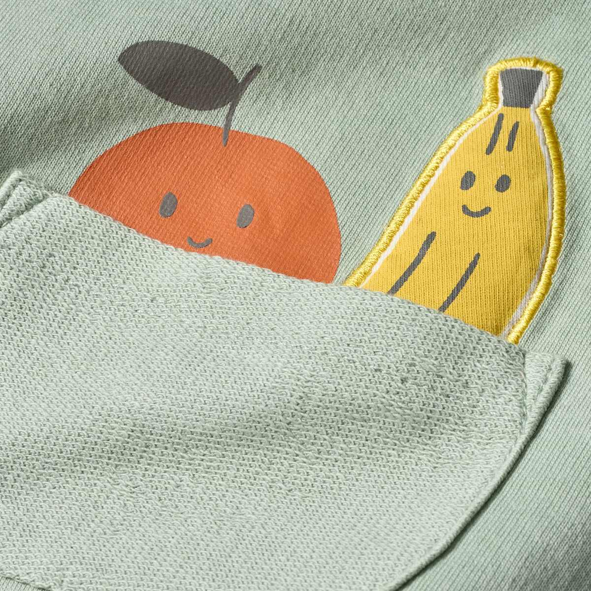ALANA Set mit T-Shirt und Latzhose mit Obst-Muster, grün, Gr. 86, 1 St