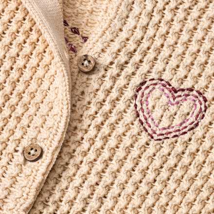 Strickjacke mit Herz-Stickerei, beige, Gr. 140, 1 St