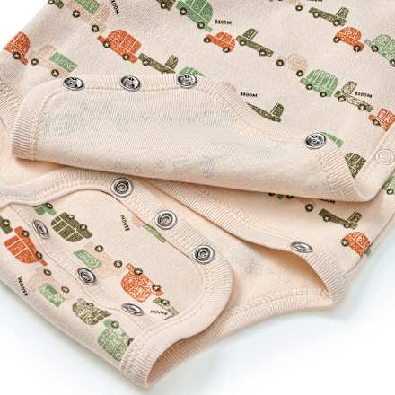 Wickelbody Langarm mit Mitwachsfunktion & Fahrzeug-Muster, beige, Gr. 62/68, 1 St