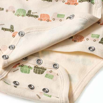 Wickelbody mit Auto-Muster & Mitwachsfunktion, beige, Gr. 50/56, 1 St