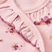 Wickelbody mit Ripp-Struktur & Blumen-Muster, rosa, Gr. 50/56, 1 St