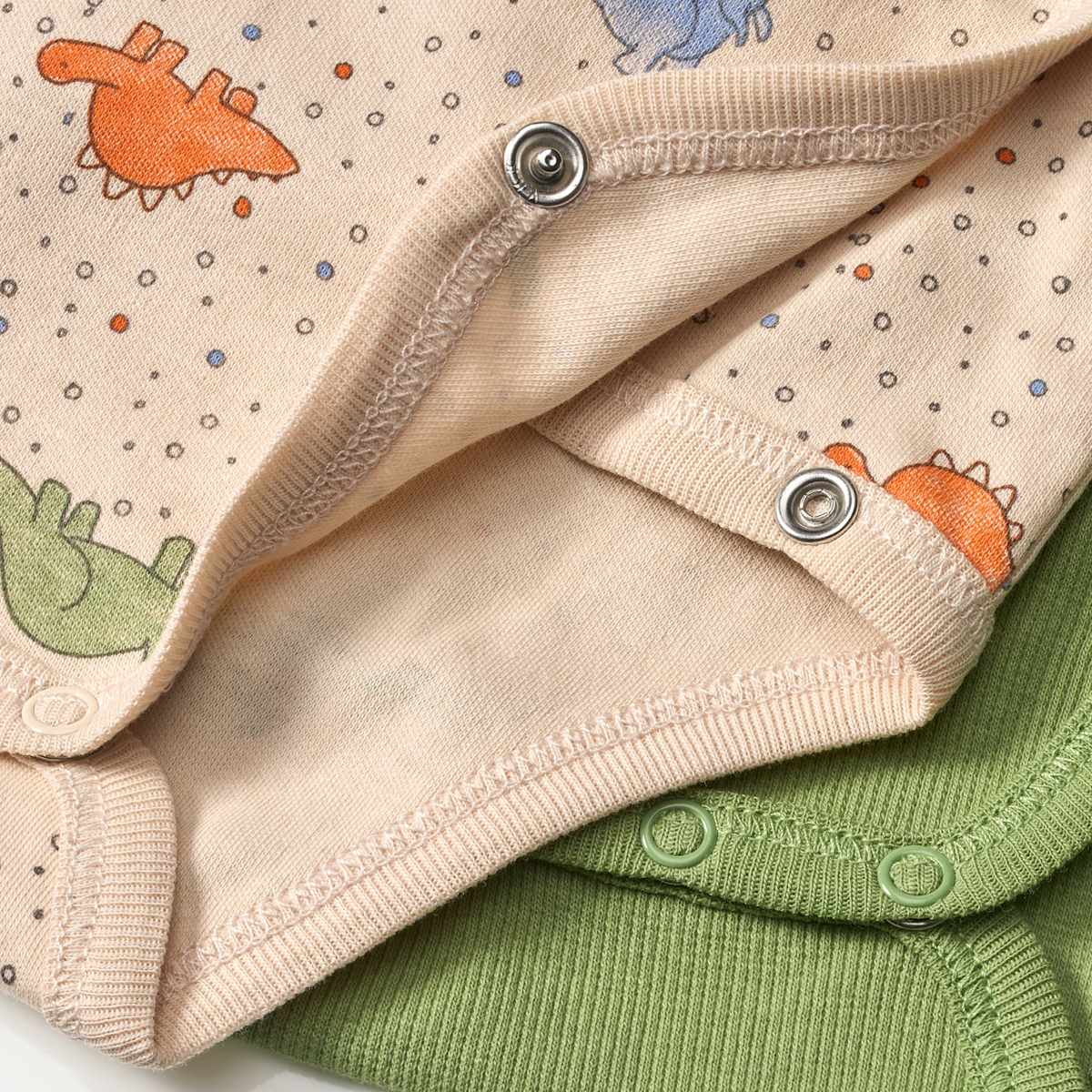 ALANA Wickelbodys Langarm mit Dino-Muster, beige + grün, Gr. 50/56, 2 St