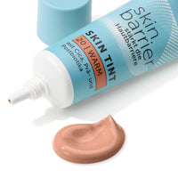 alverde NATURKOSMETIK Foundation Skin Barrier Skin Tint  20 Warm, 30 ml