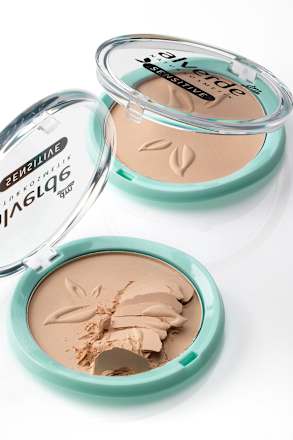 Kompakt Puder Mattifying Sensitive 02 Medium Beige, 11 g