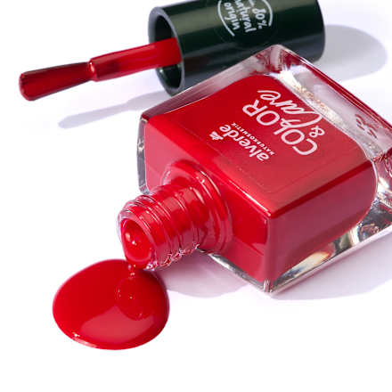 Nagellack Color & Care 40 Classic Red, 10 ml