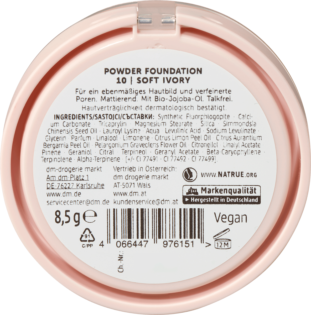 alverde NATURKOSMETIK Powder Foundation Natural Finish 10 Soft Ivory, 8,5 g