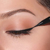 Eyeliner Liquid Precise Control 01 Deep Black, 0,5 ml