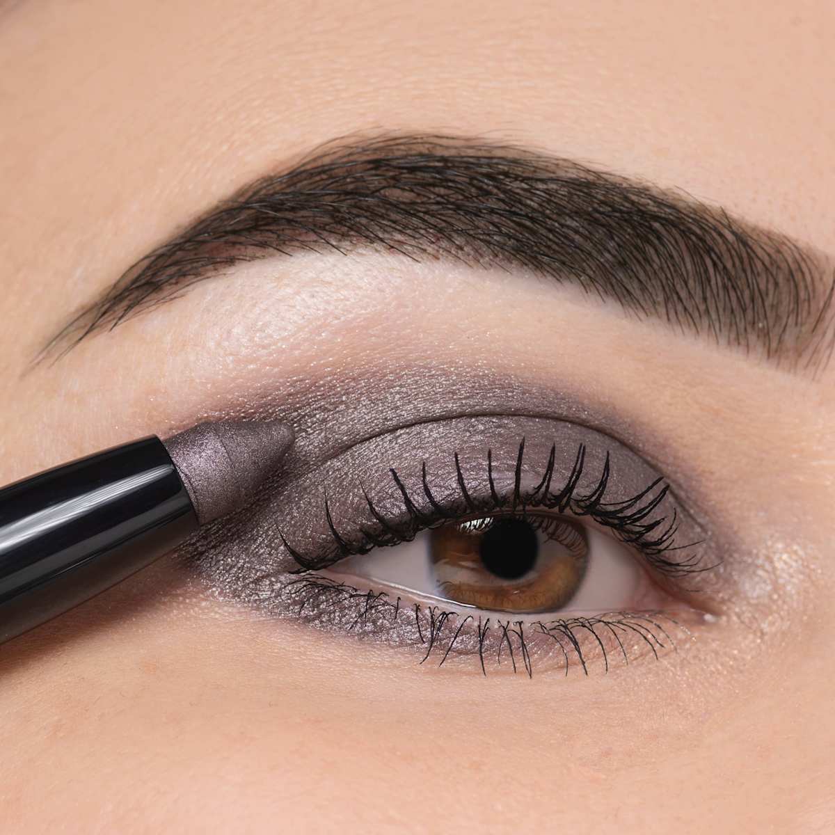 Oogschaduw High Performance Stylo 46 Benefit Lavender Grey, 1,4 g