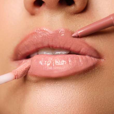 Lipgloss Plumping Fluid 21 Glossy Nude, 3 ml