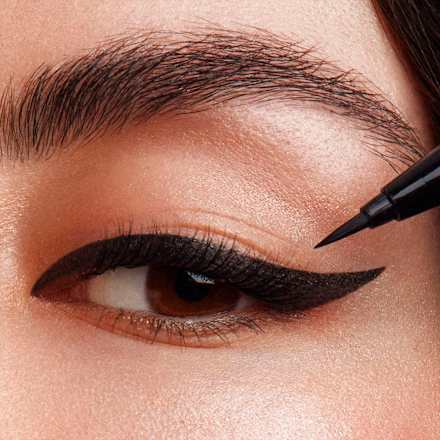 Liquid Eyeliner High Precision 01 Black, 0,6 ml ARTDECO