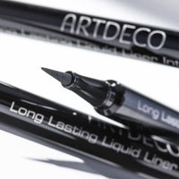 Vloeibare eyeliner langhoudend 01 Intens zwart, 0,6 ml