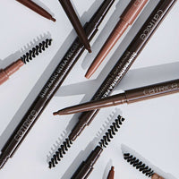Wenkbrauwpotlood Slim'Matic Ultra Precise Waterproof 050 Chocolade, 0,05 g