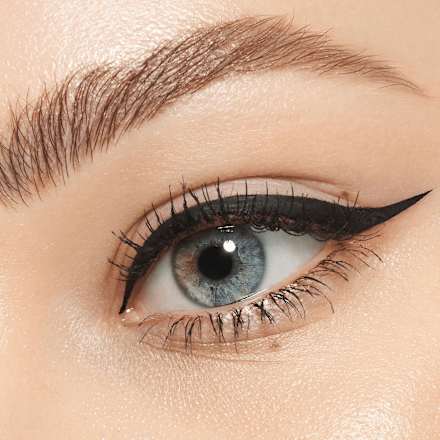 Eyeliner Ink 24 Wear Waterproof 010 Stay in Black, 1,7 ml