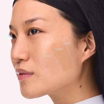 Foundation Cushion Invisible Cover 042C, 10 g