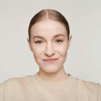 Foundation Liquid HD Coverage Waterproof 002 Porcelain Beige, 30 ml