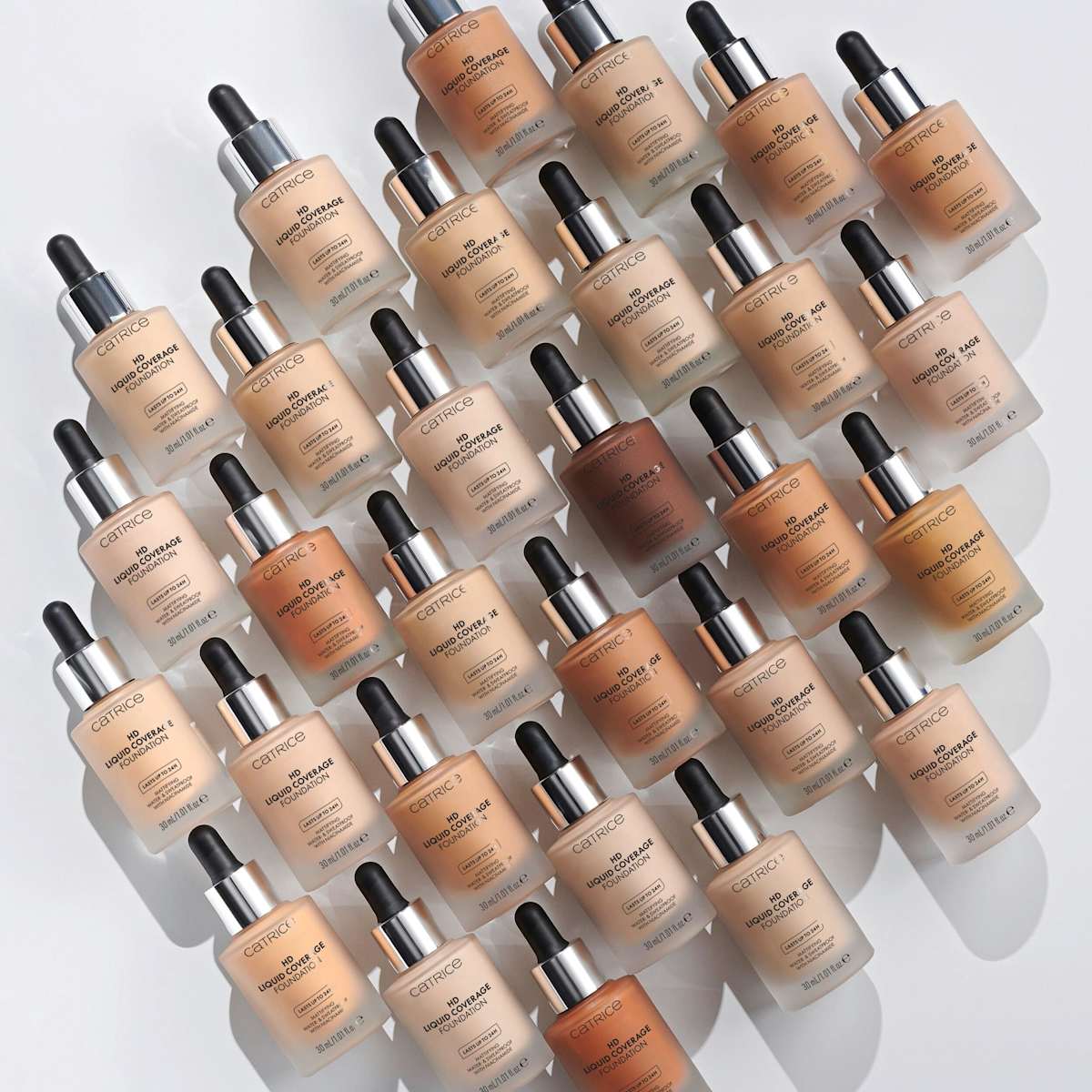 Foundation Liquid HD Coverage Waterproof 005 Ivory Beige, 30 ml