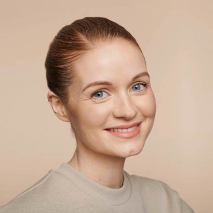 Foundation Liquid HD Coverage Waterproof 10 Lichtbeige, 30 ml