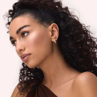 Highlighter Aura Glam Bouncy 010 Moonlit Sand, 6,4 g