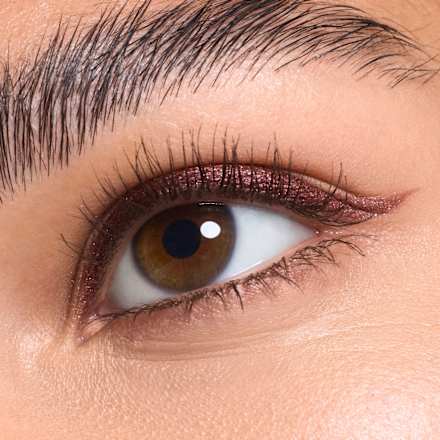 Kajal Jewel Glide Effect 050 Ruby Crystals, 1,5 g