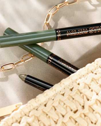 Lidschatten Stift Aloe Vera 030 Olive Glam, 1,5 g