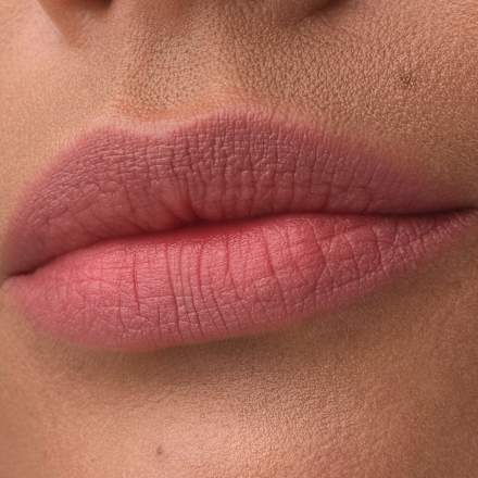 Lipliner Blur-Real Lip Shaper 010 Sharp, 0,8 g