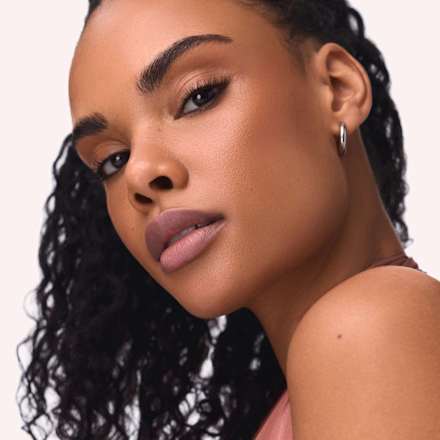 Lipliner Blur-Real Lip Shaper 010 Sharp, 0,8 g