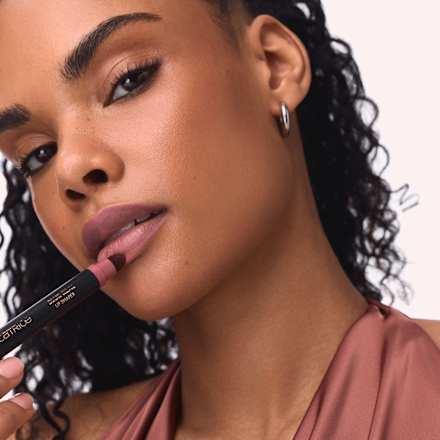 Lipliner Blur-Real Lip Shaper 020 Snatched, 0,8 g