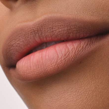 Lipliner Blur-Real Lip Shaper 030 Defined, 0,8 g