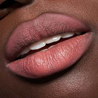 Lipliner Plumping 200 Rosie voelt rooskleurig, 0,35 g